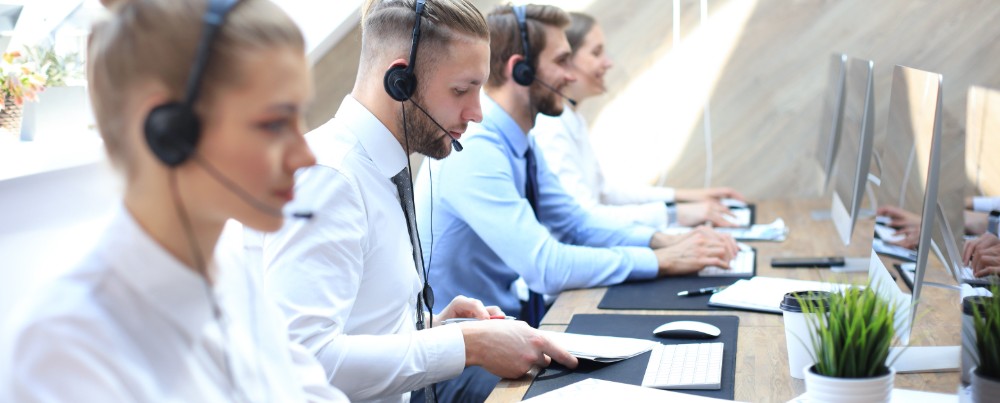 hire call center lowers telecom costs